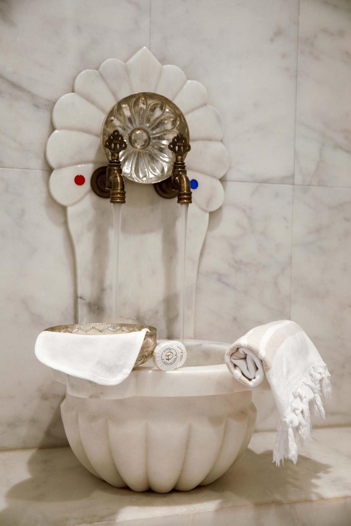 Hagia Sofia Mansions Istanbul, Curio Collection By Hilton Hotel 5*